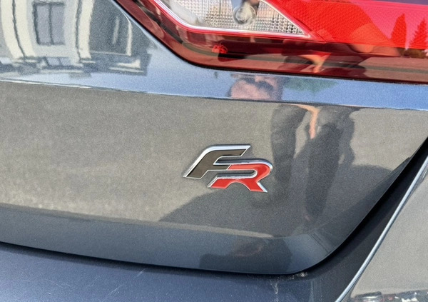 Seat Leon cena 60900 przebieg: 196000, rok produkcji 2019 z Kowary małe 466